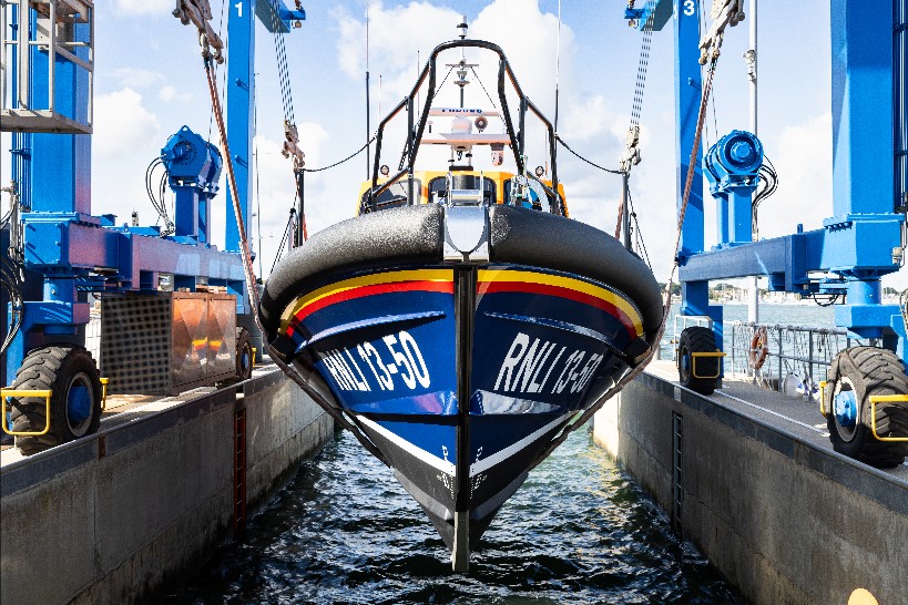 Family’s kindness hailed as new Oban lifeboat enters water for first time